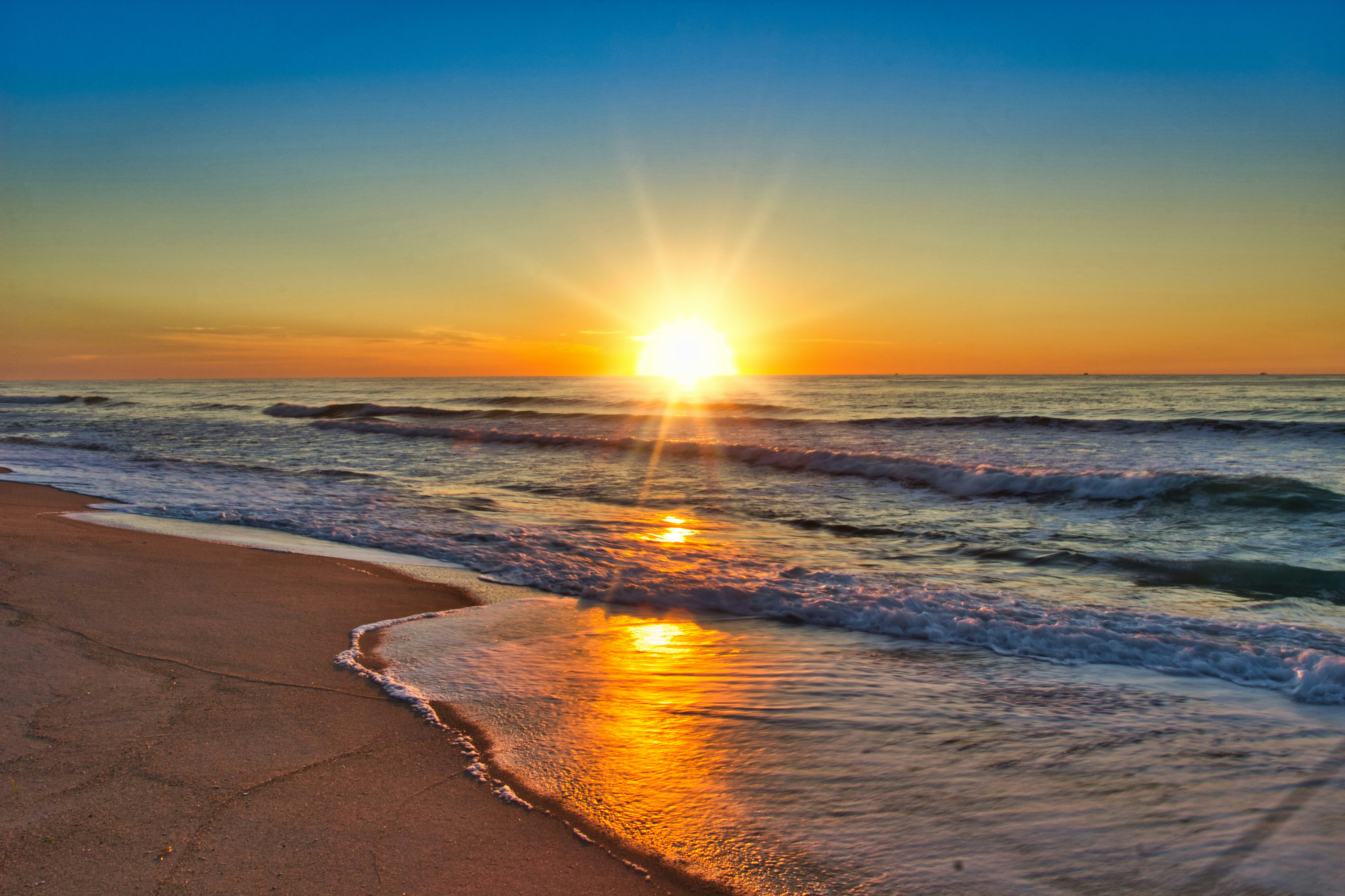 sunset over a destin beach in northwest florida